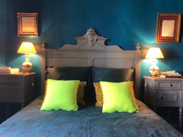 Maison D'Hotes "Les Volets Verts" Et Sa Brocante Ecueille Eksteriør bilde